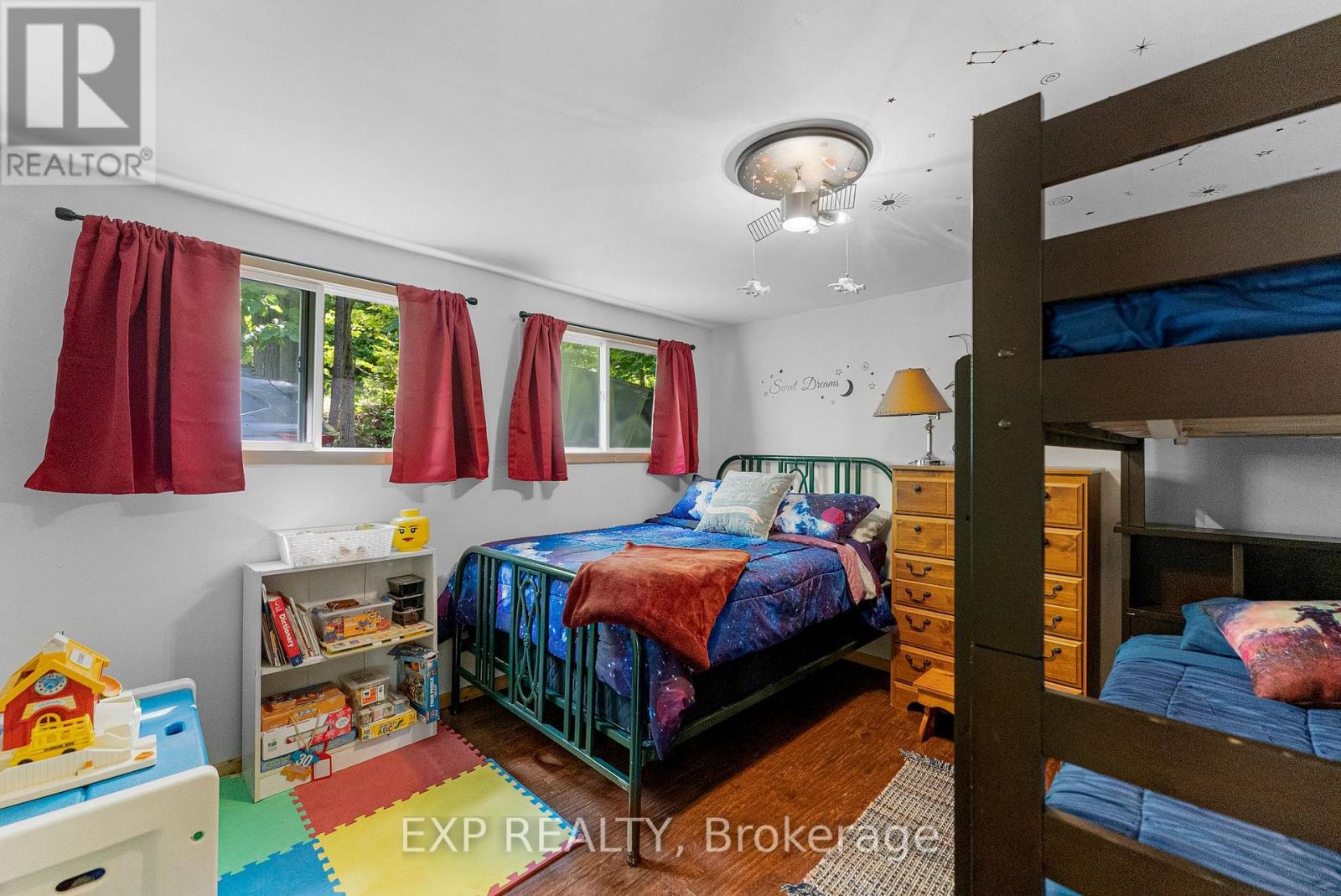 1128 Kamaniskeg Lake Road, Hastings Highlands (Bangor Ward), Ontario  K0J 1L0 - Photo 32 - X12250612