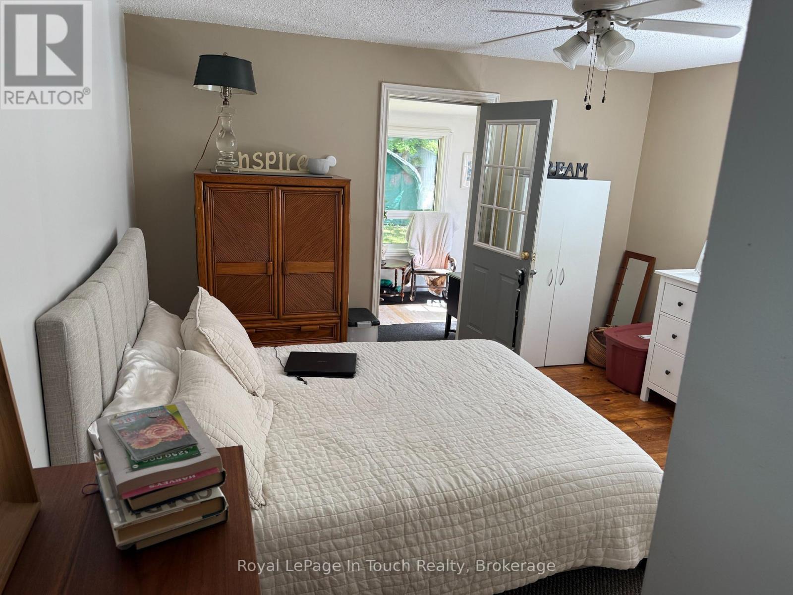 19 Needle Road, Tiny, Ontario  L9M 0B5 - Photo 13 - S12250588