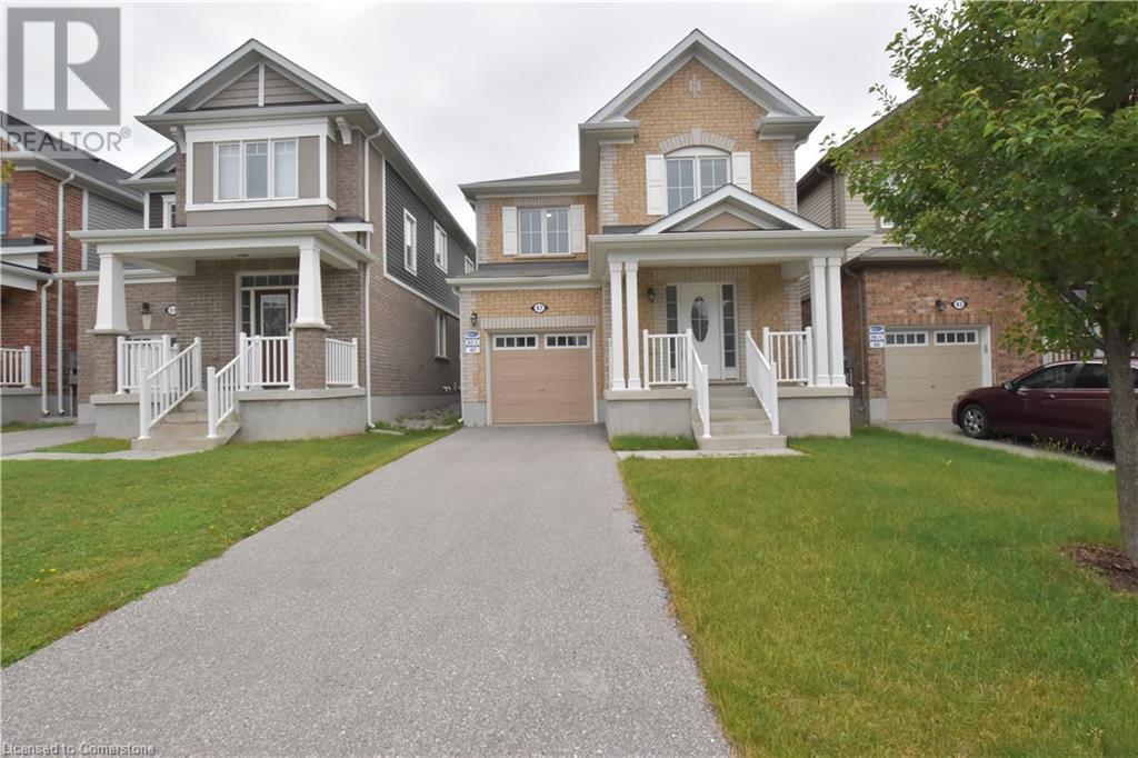 Property at 47 PICKETT Place image 2