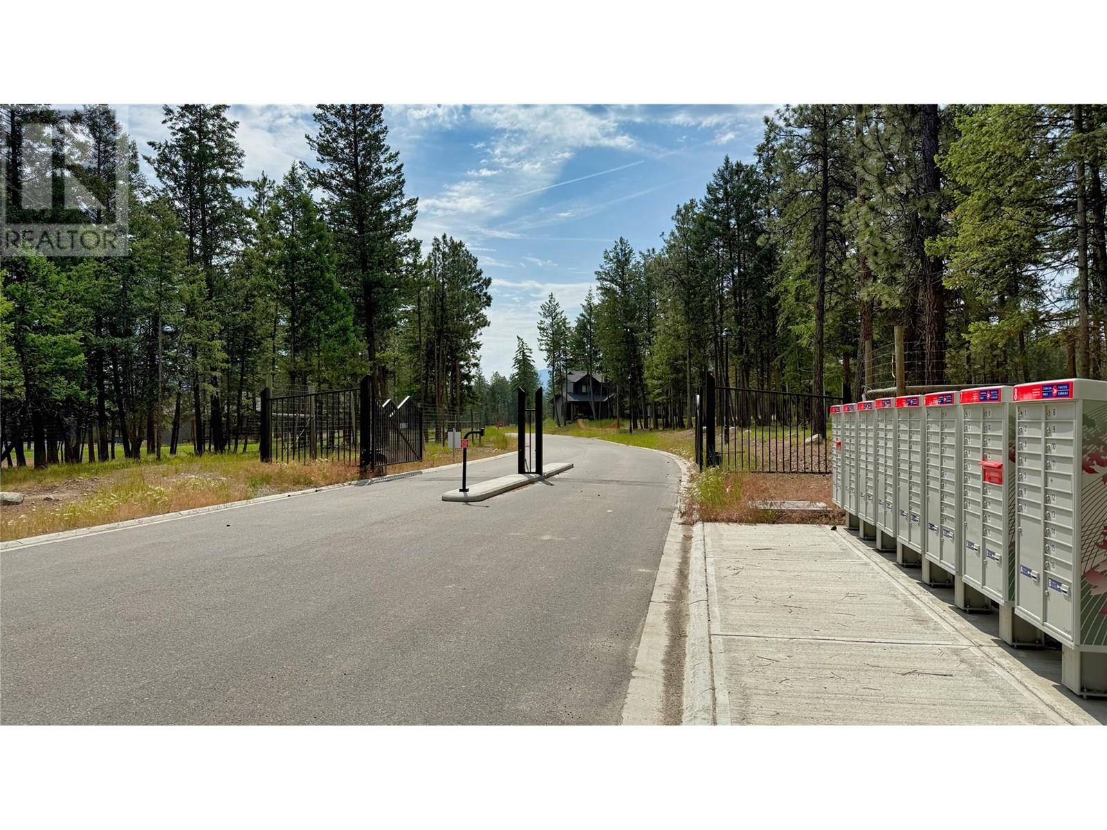 427 Wildstone Close N, Cranbrook, British Columbia  V1C 0G4 - Photo 36 - 10354037