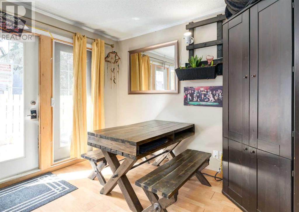 Property at 2, 97 Grier Place NE image 3