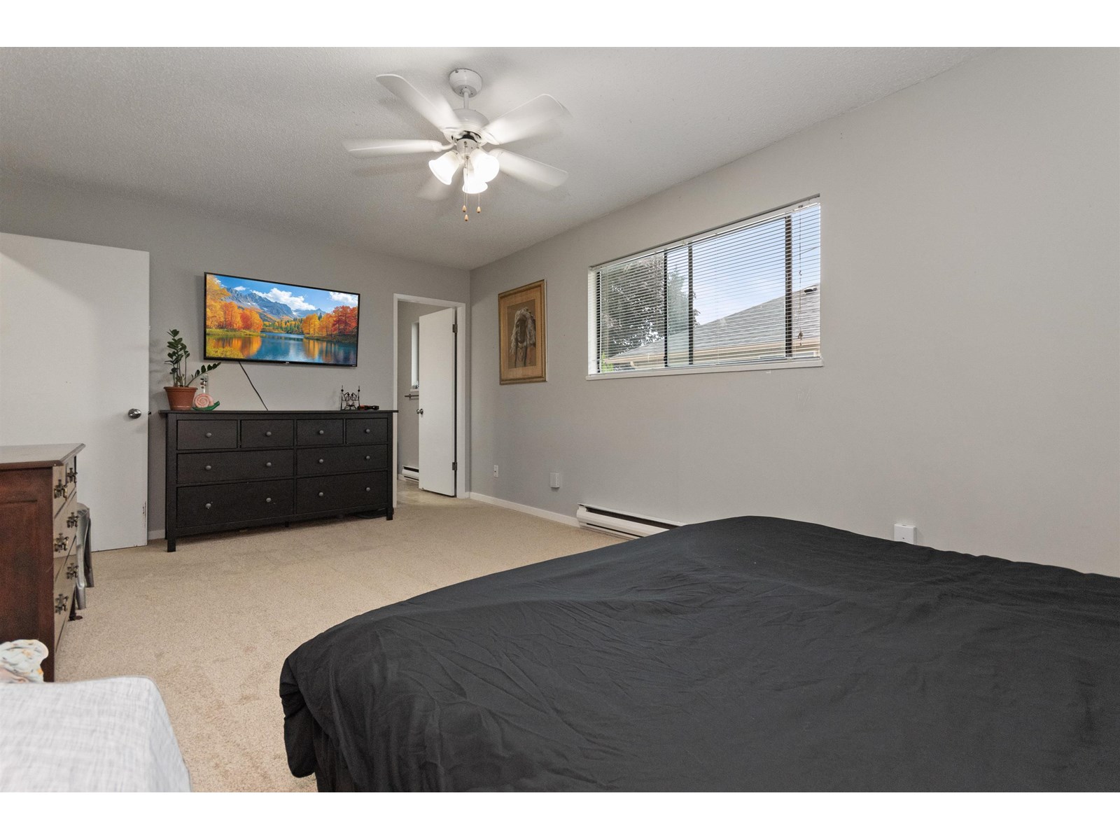 Property at 8930 WALTERS STREET image 3