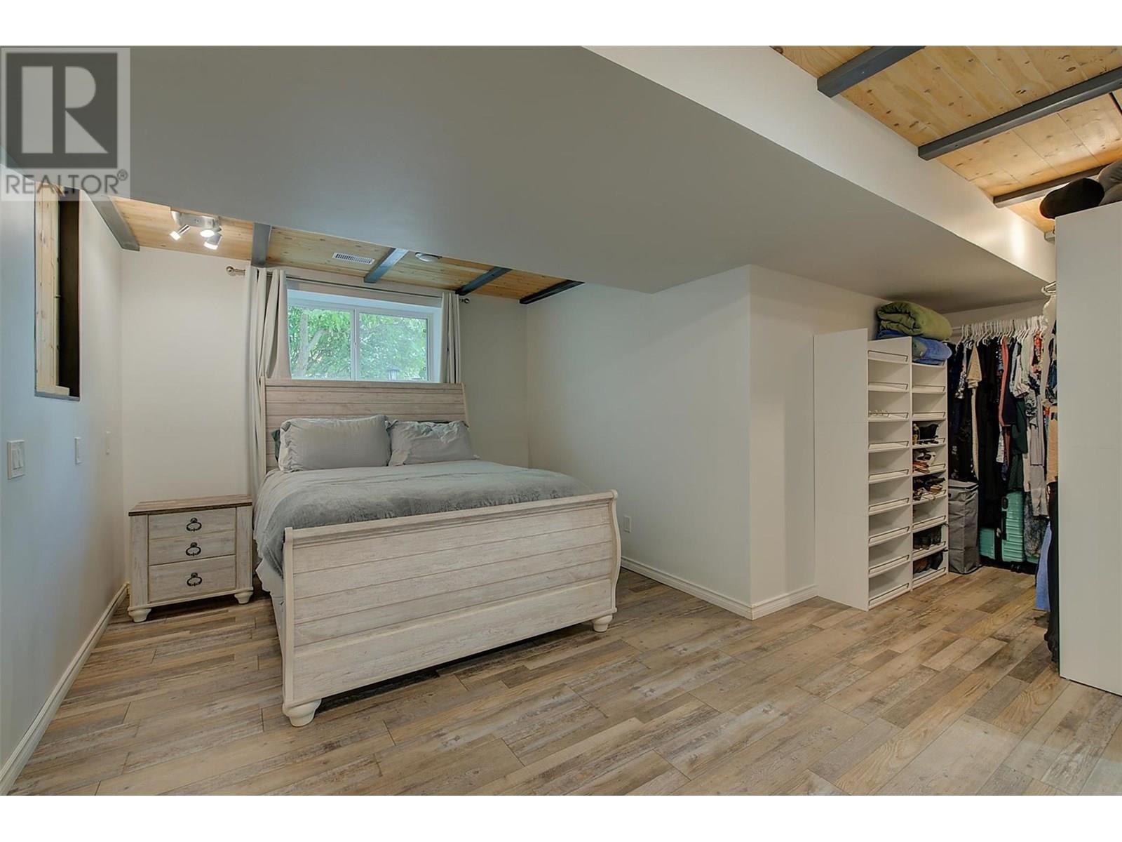 575 Galbraith Court, Kelowna, British Columbia  V1X 7Z9 - Photo 63 - 10353625