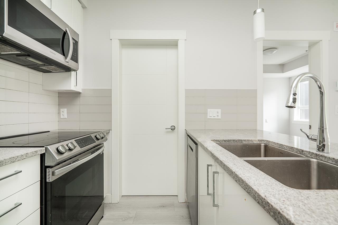 123 32690 14th Avenue, Mission, British Columbia  V2V 0K5 - Photo 3 - R3020206