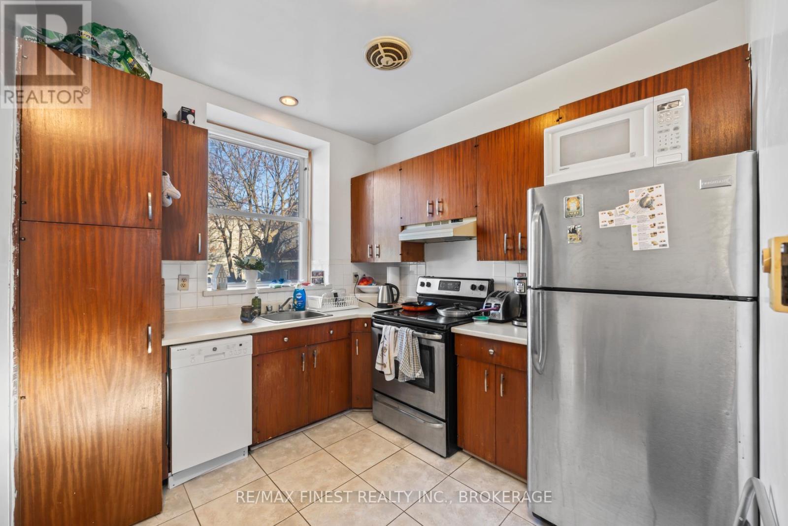 79-81 Queen Street, Kingston, Ontario  K7K 1A5 - Photo 32 - X12250748