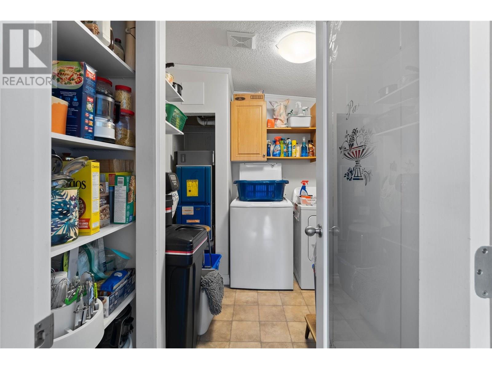 1885 Tappen Notch Hill Road Unit# 48, Tappen, British Columbia  V0E 2X0 - Photo 32 - 10353875