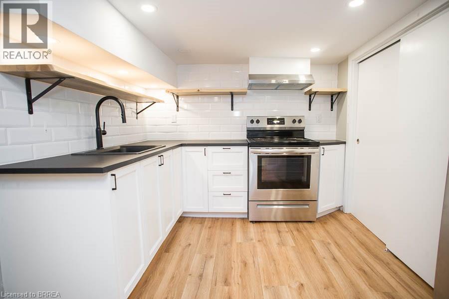 133 Park Row N Unit# Bsmt, Hamilton, Ontario  L8H 4E7 - Photo 2 - 40746092