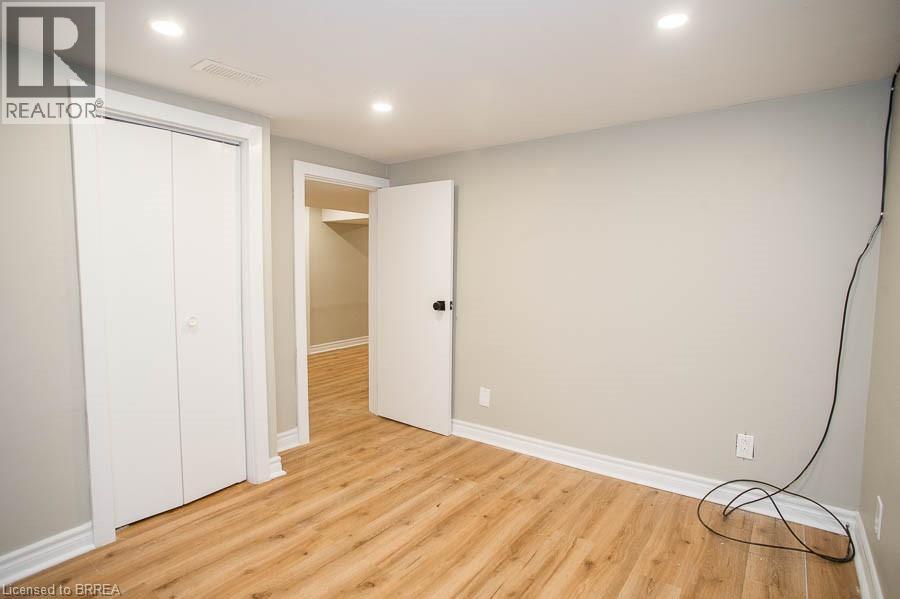 133 Park Row N Unit# Bsmt, Hamilton, Ontario  L8H 4E7 - Photo 8 - 40746092