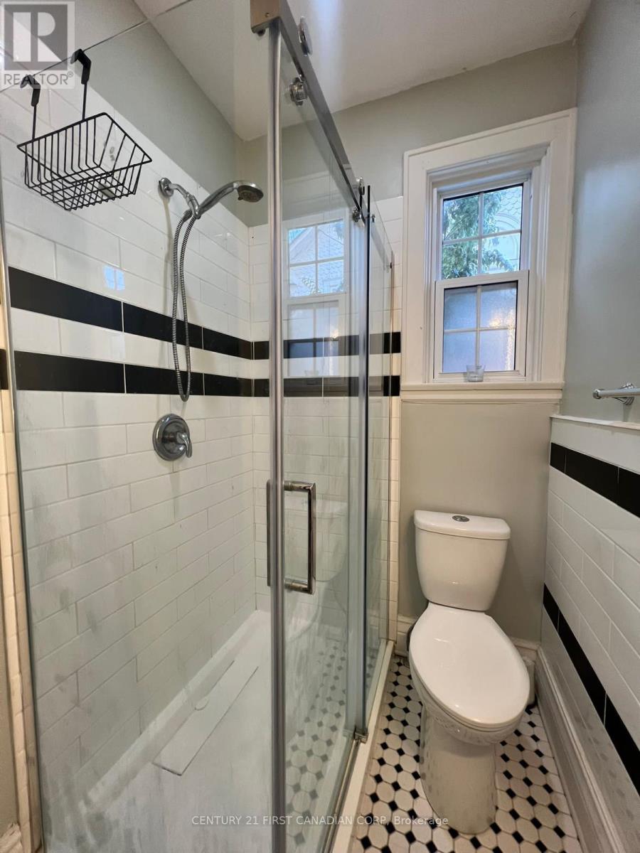 389 Dufferin Avenue, London East, Ontario  N6B 1Z5 - Photo 28 - X12134179