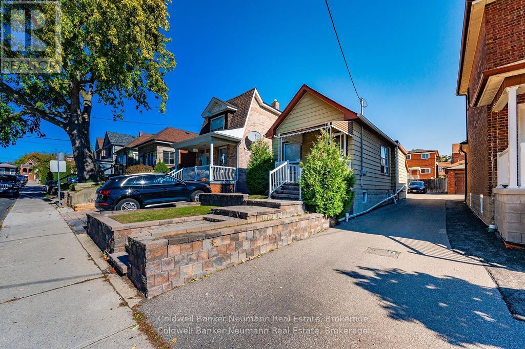Property at 25 BLANDFORD STREET image 3