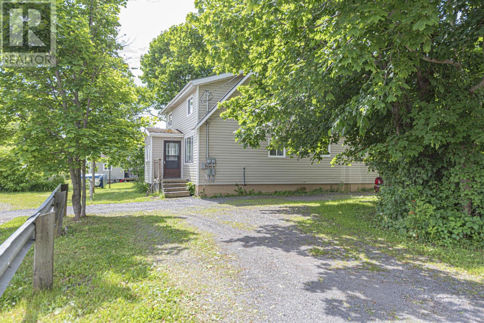 1951 Church Street, Westville, Nova Scotia  B0K 2A0 - Photo 4 - 202516022