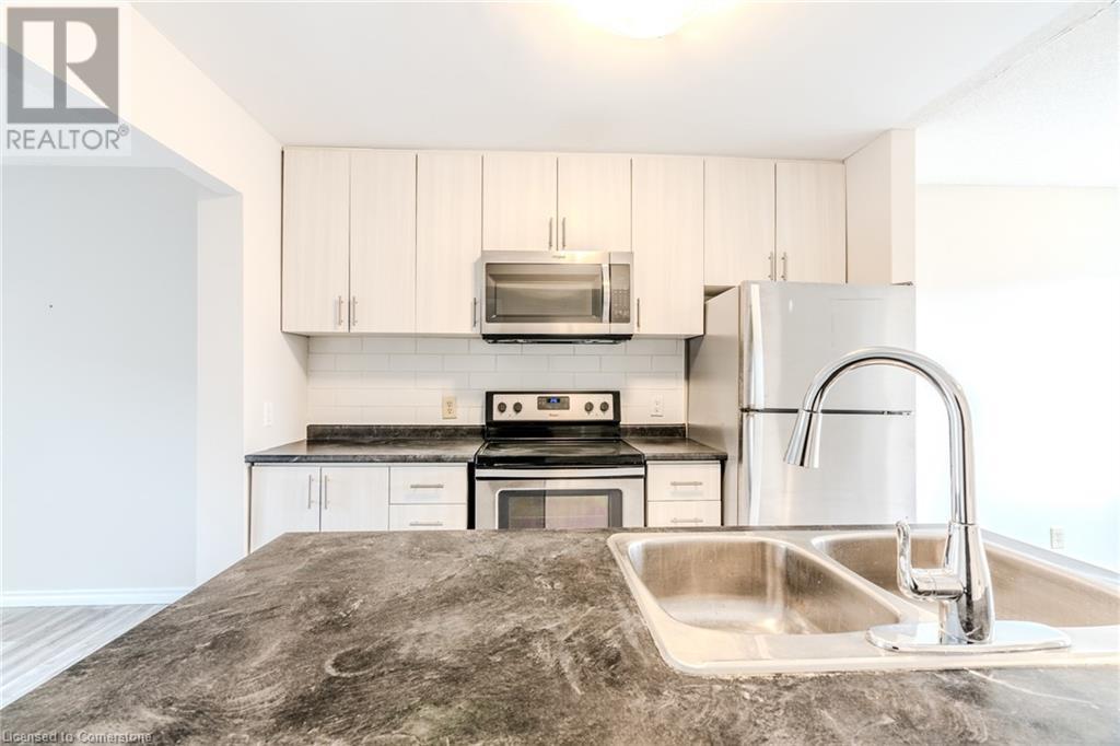 Property at 293 FAIRWAY Road N Unit# 26 image 4