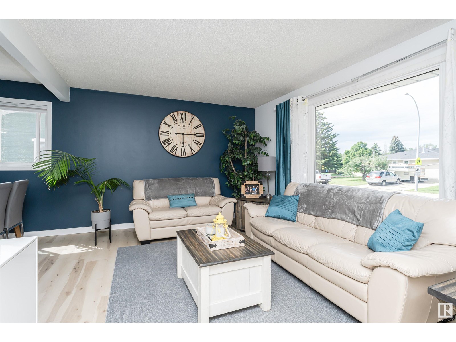 Property at 64 WILSON CR image 5