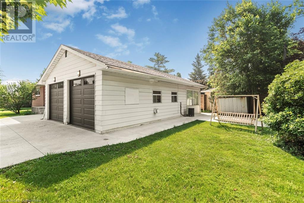 2278 Mount Forest Drive, Burlington, Ontario  L7P 1J2 - Photo 50 - 40746063