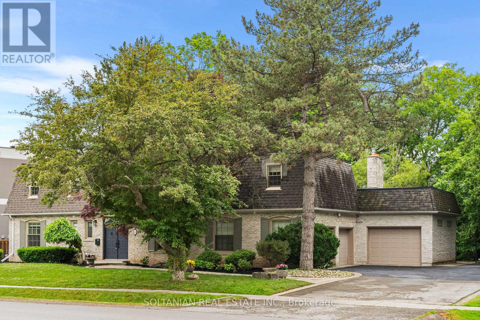 Property at 24 LAURELEAF ROAD image 2