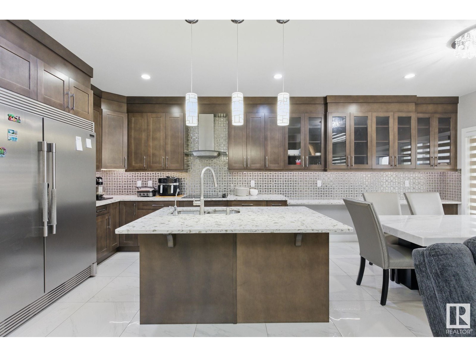 Property at 1412 25 ST NW image 3