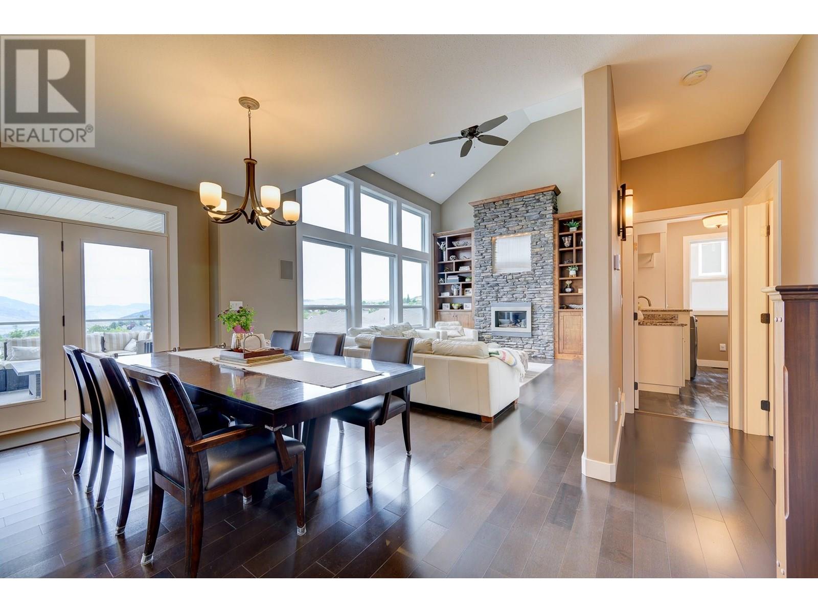 Property at 2272 LINFIELD Drive image 5