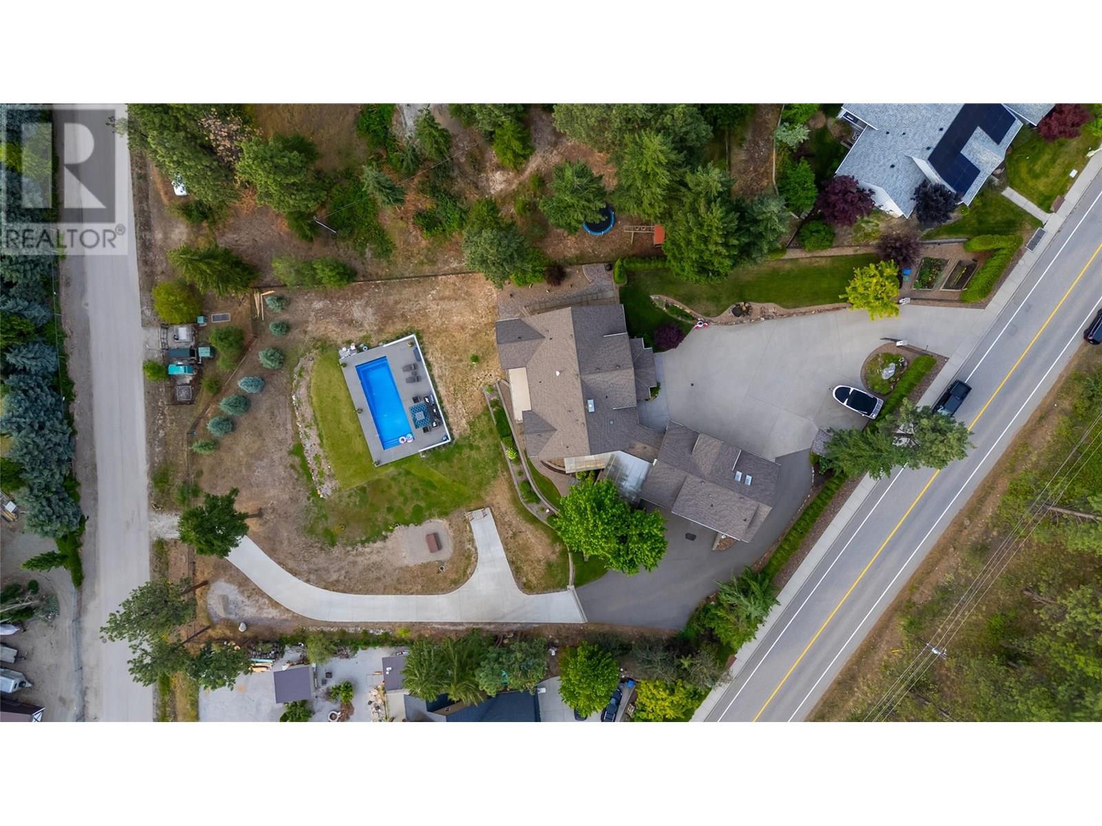 Property at 1948 Davidson Road image 3