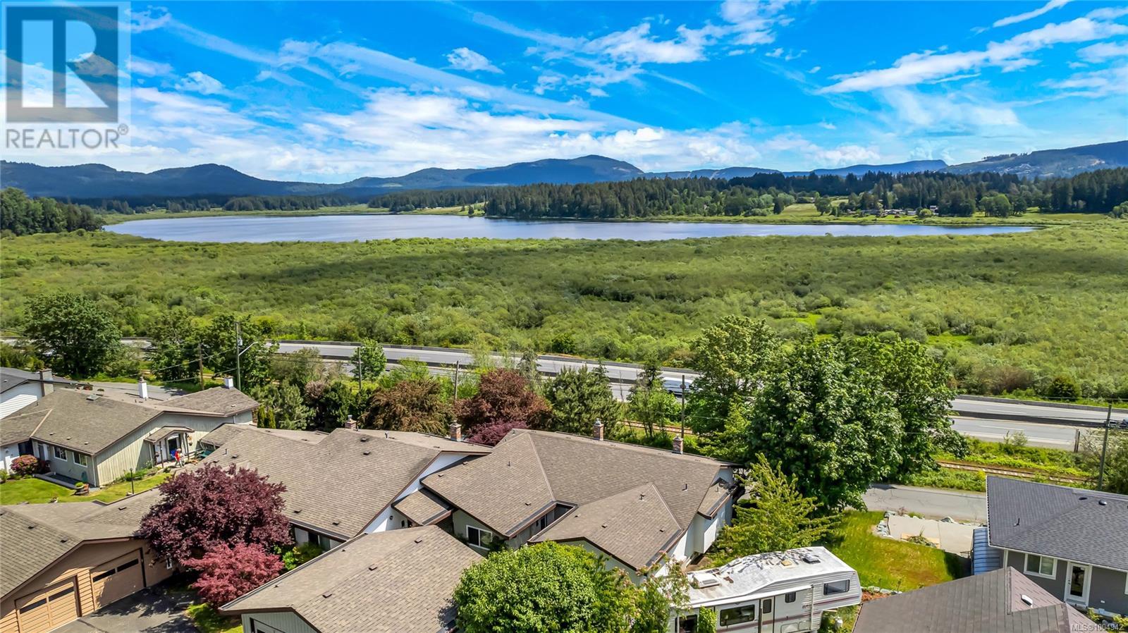 Property at 2 6172 Alington Rd image 2