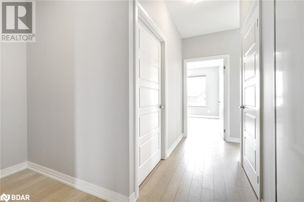 3285 Carding Mill Trail Unit# 302, Oakville, Ontario  L6M 5P8 - Photo 3 - 40746031