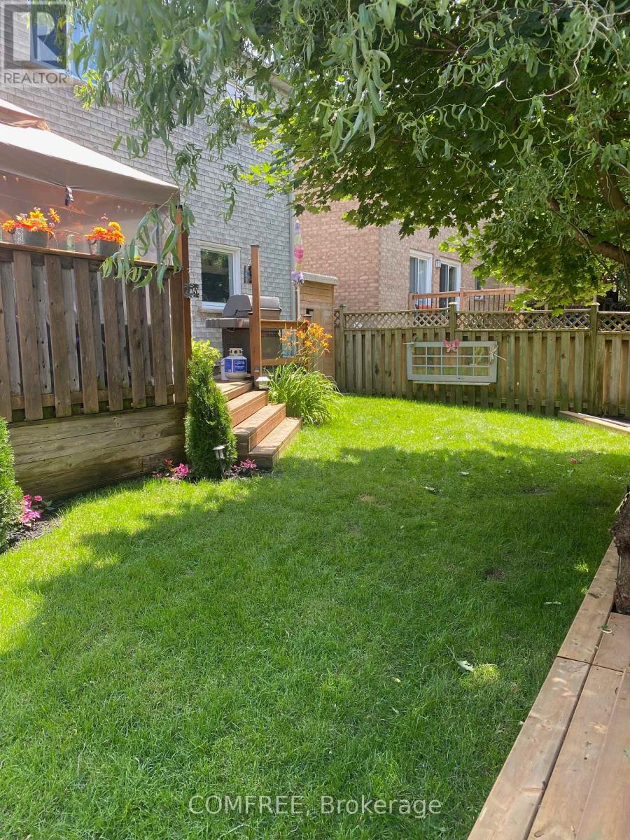 Property at 61 CARRUTHERS CRESCENT image 3