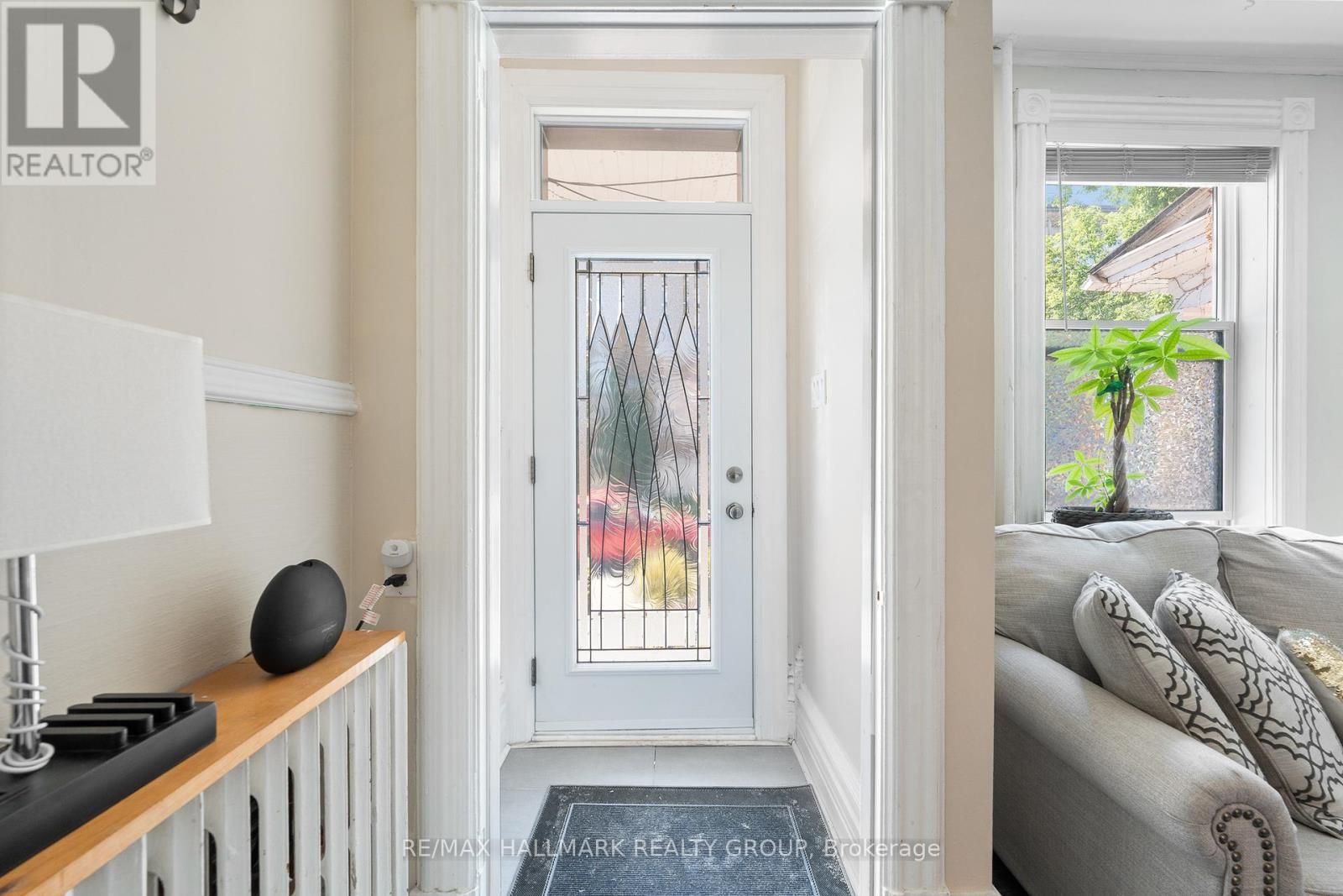 Property at 181 GUIGUES AVENUE image 4
