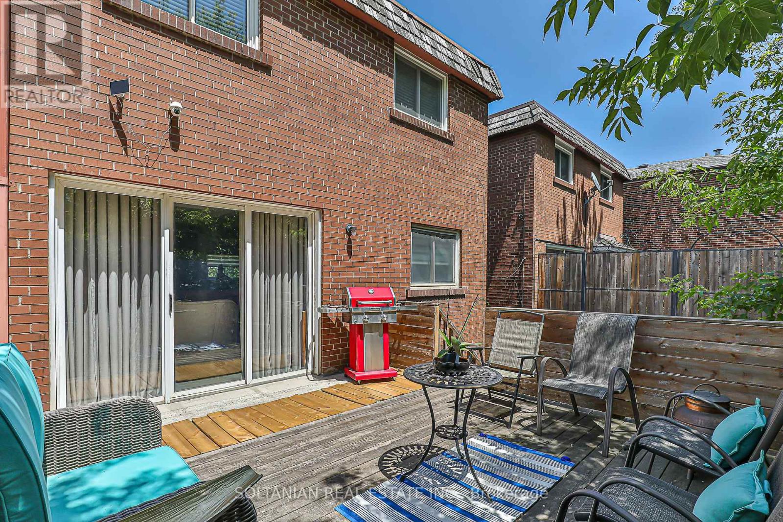 21 Pretoria Avenue, Toronto, Ontario  M4K 1T2 - Photo 14 - E12250585