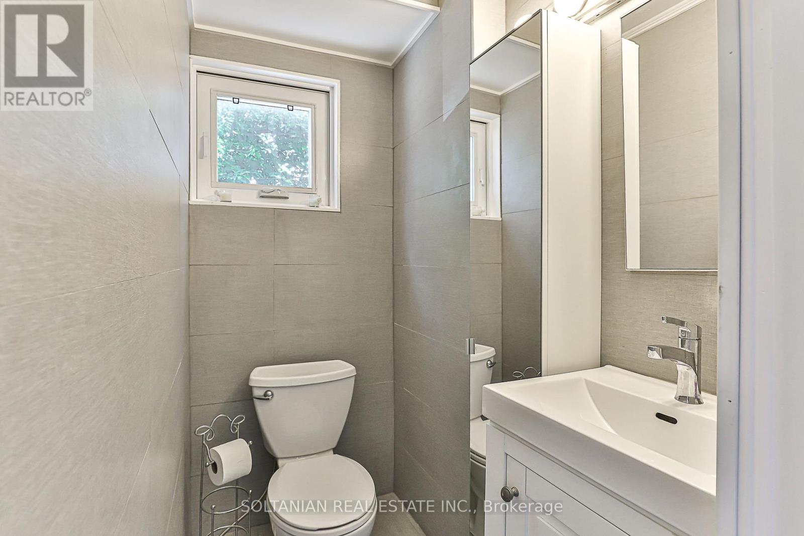 21 Pretoria Avenue, Toronto, Ontario  M4K 1T2 - Photo 18 - E12250585