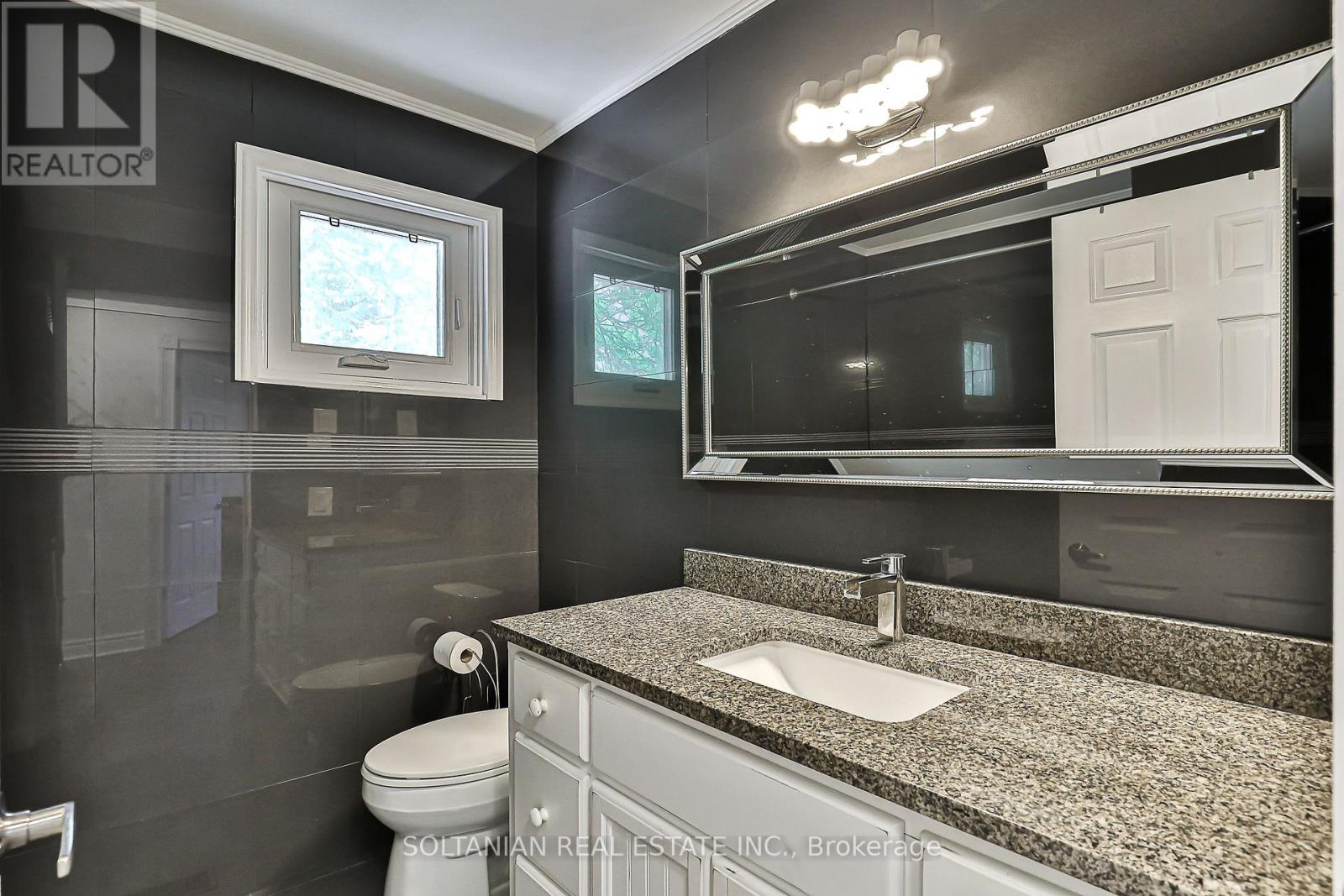 21 Pretoria Avenue, Toronto, Ontario  M4K 1T2 - Photo 27 - E12250585