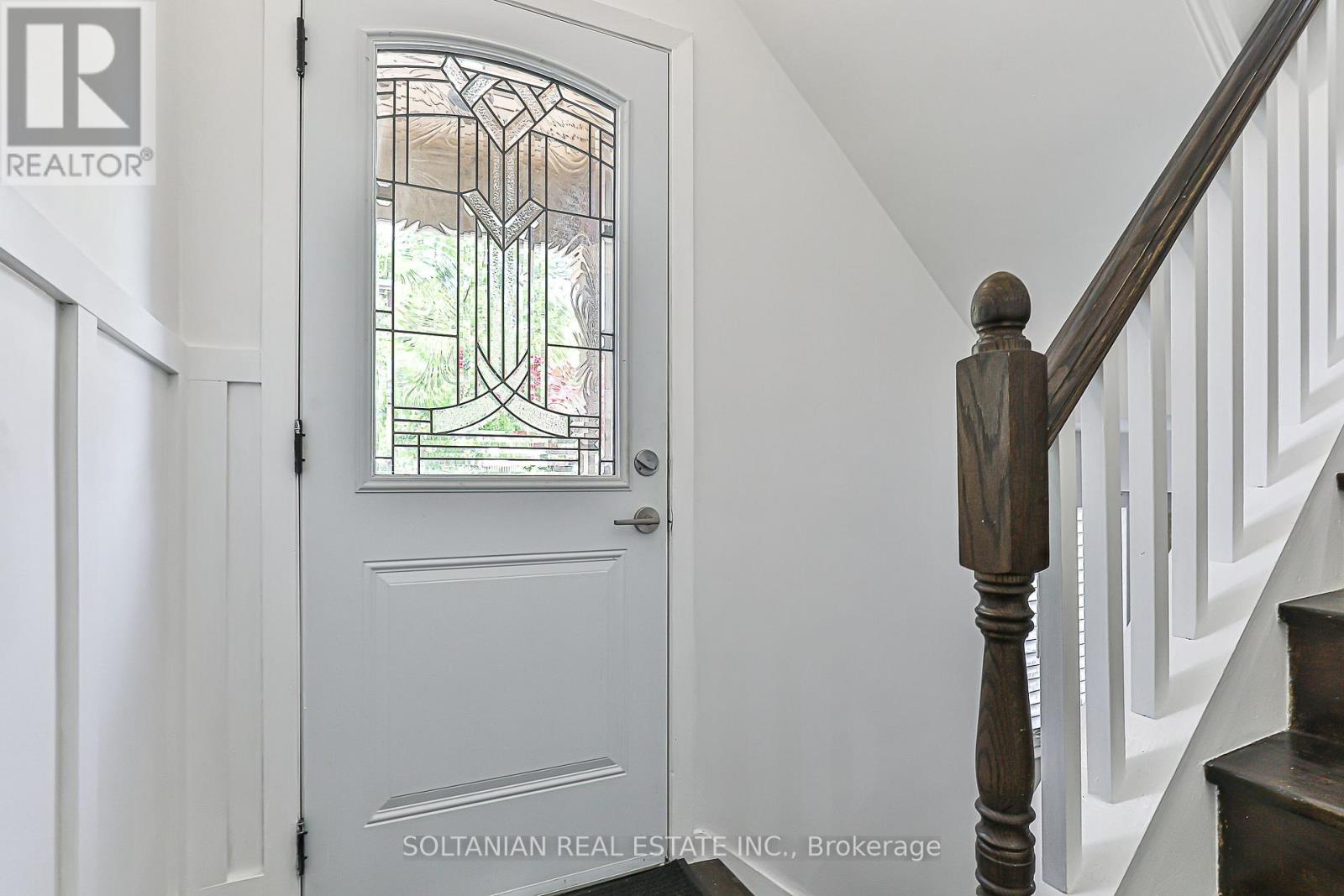 Property at 21 PRETORIA AVENUE image 3