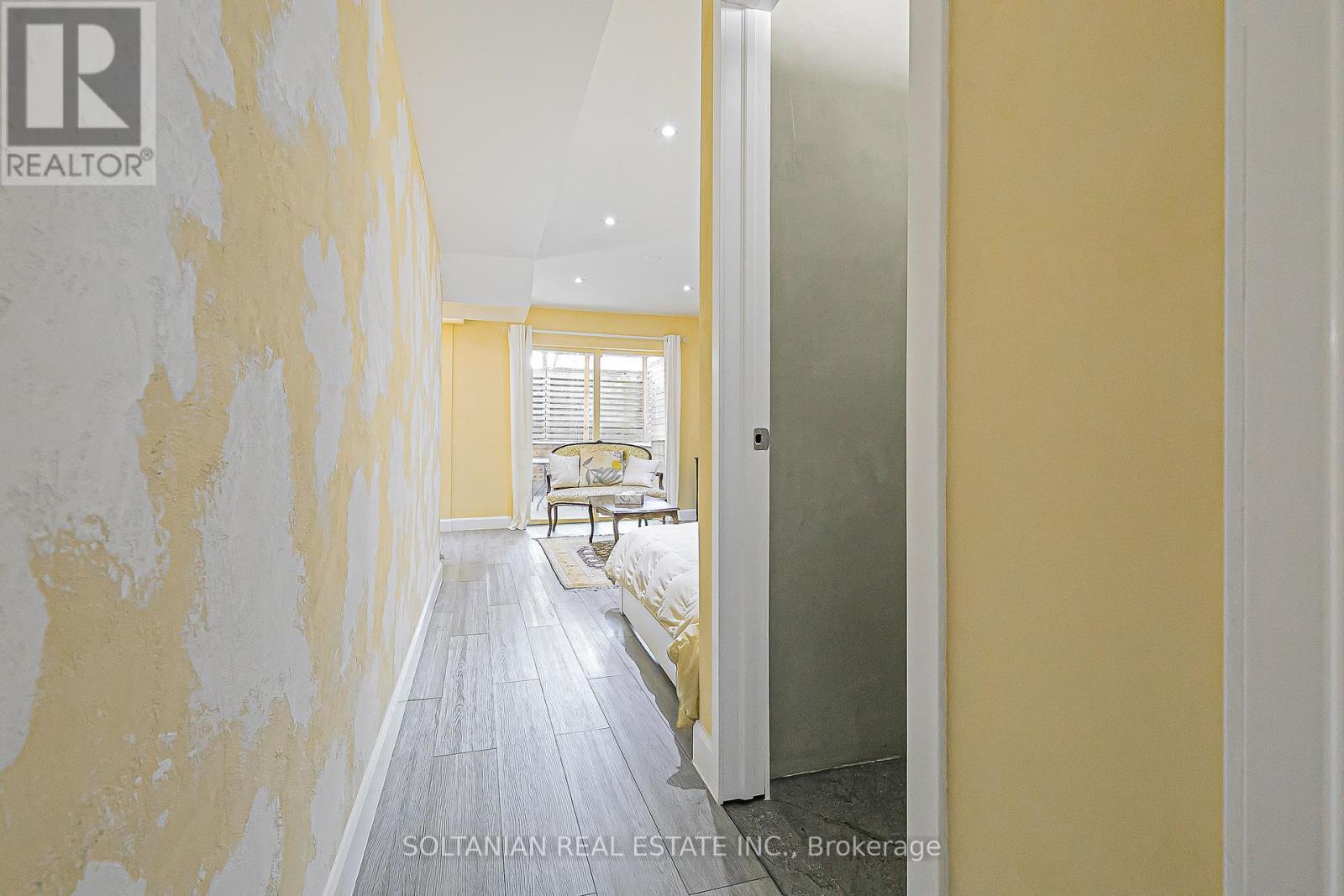 21 Pretoria Avenue, Toronto, Ontario  M4K 1T2 - Photo 33 - E12250585