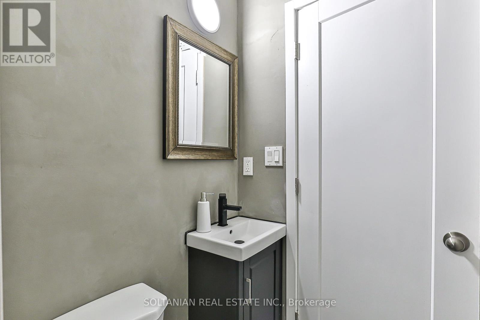 21 Pretoria Avenue, Toronto, Ontario  M4K 1T2 - Photo 40 - E12250585