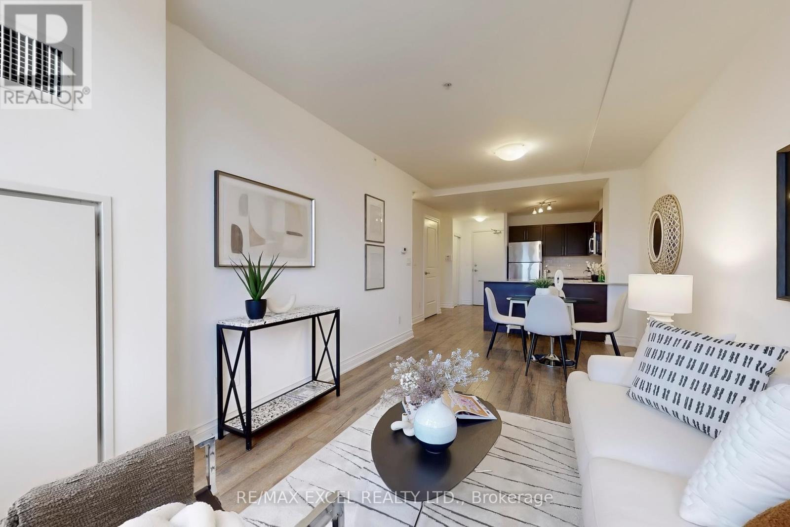 327 - 68 Main Street, Markham, Ontario  L3P 0N5 - Photo 7 - N12250809