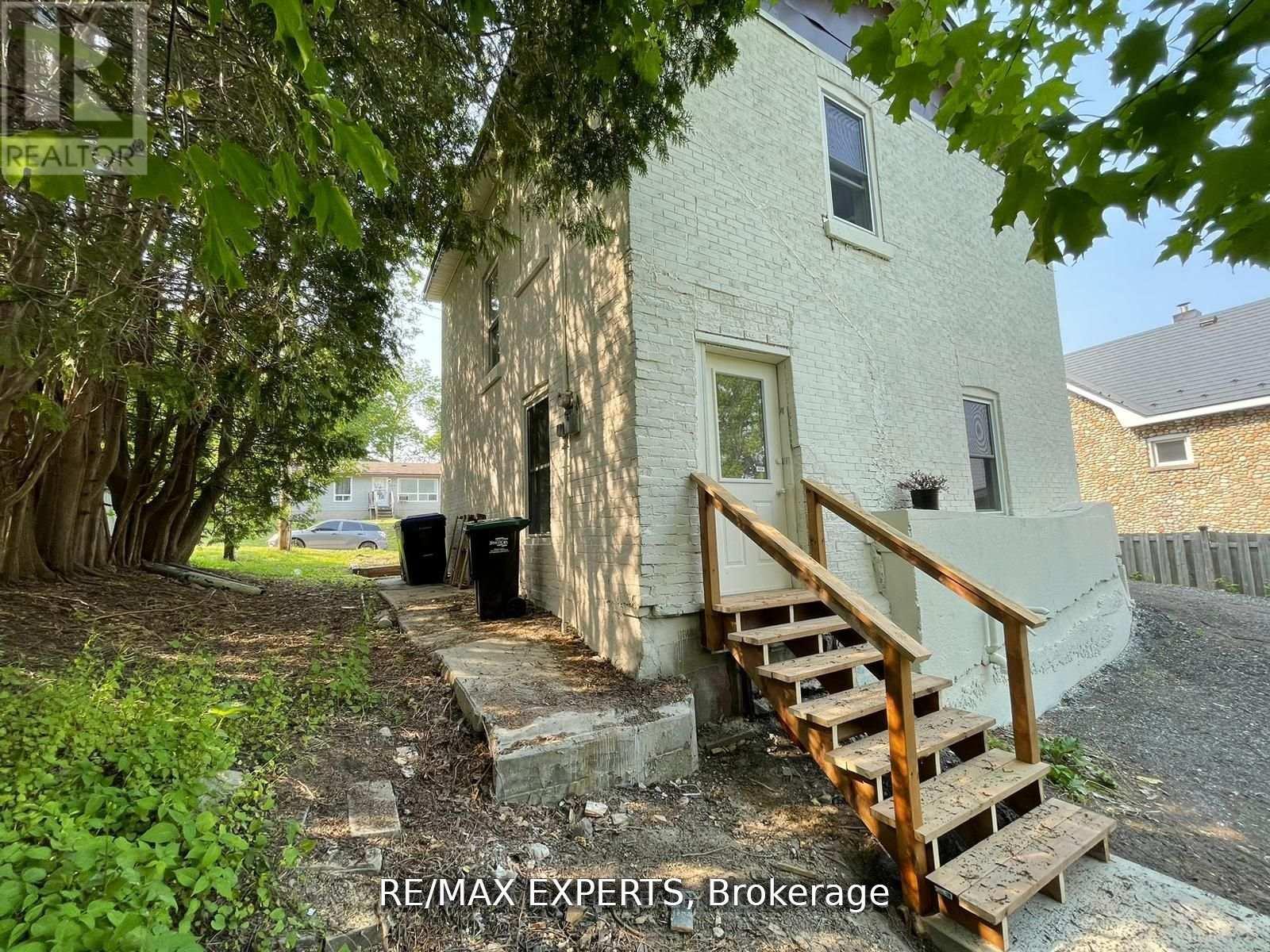 Property at 509 NOTTINGHAM STREET image 5