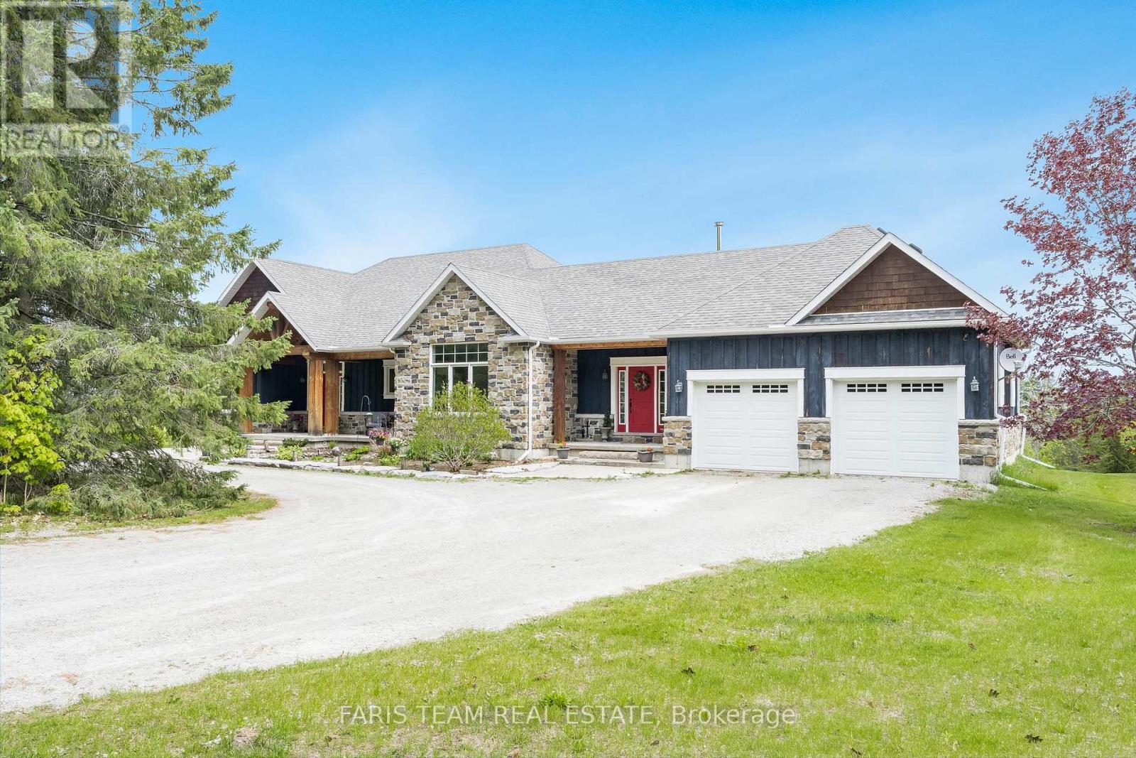 Property at 1933 VESPRA VALLEY ROAD image 1