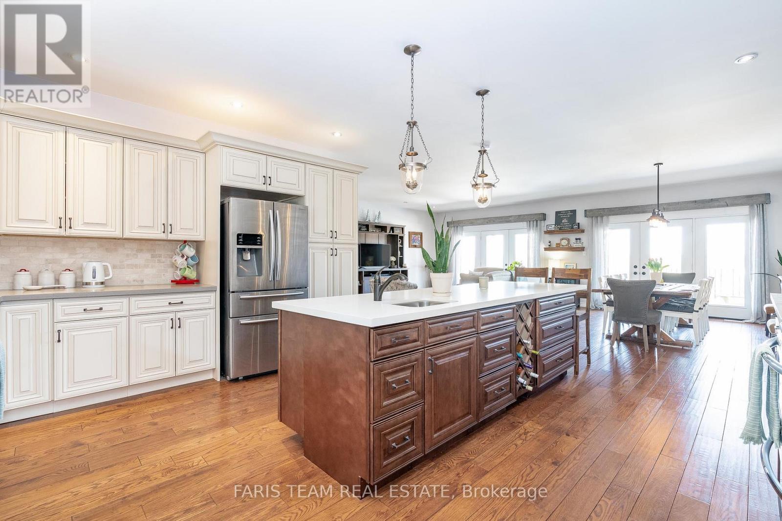 Property at 1933 VESPRA VALLEY ROAD image 5