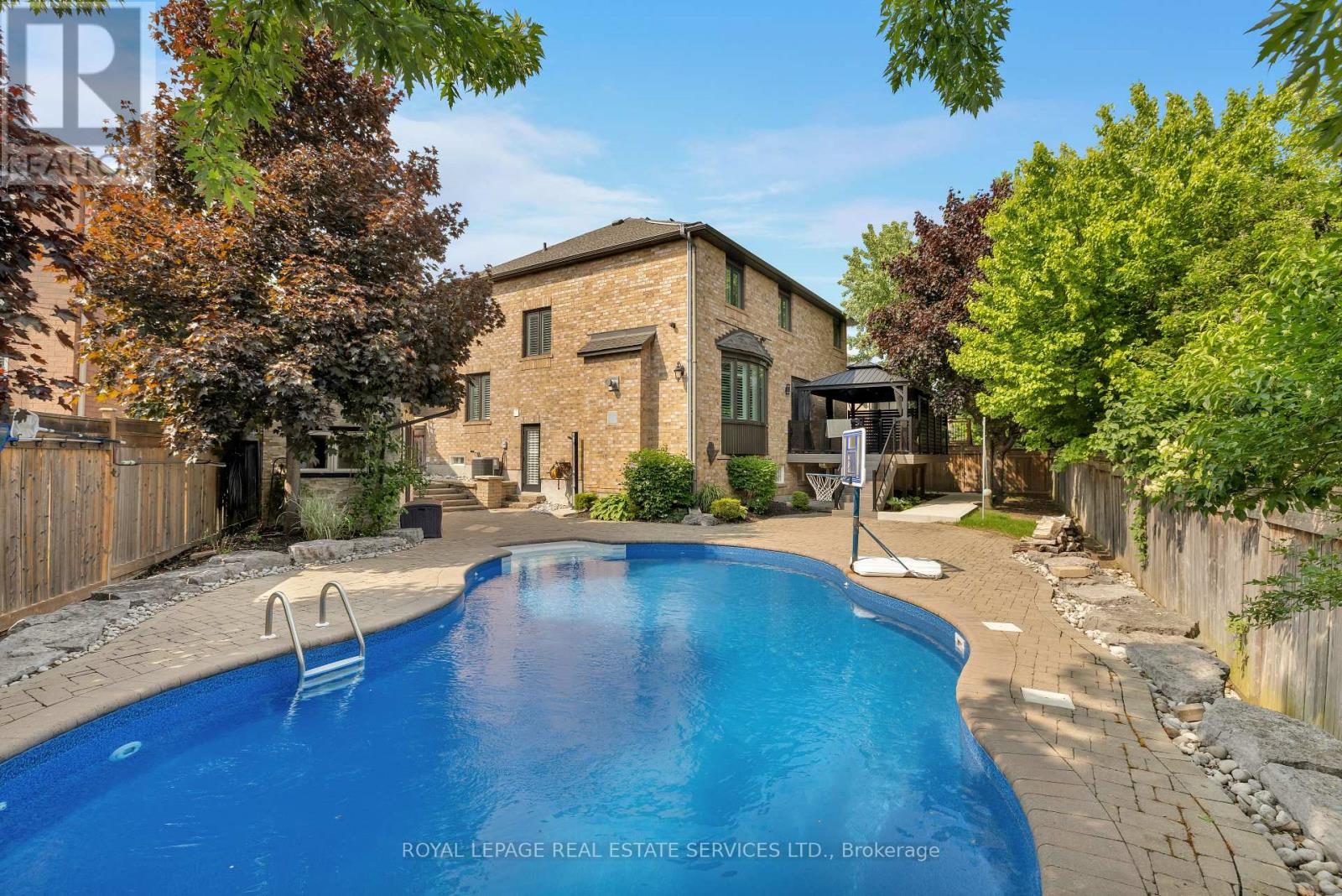 Property at 2225 GLAZEBROOK CIRCLE image 2
