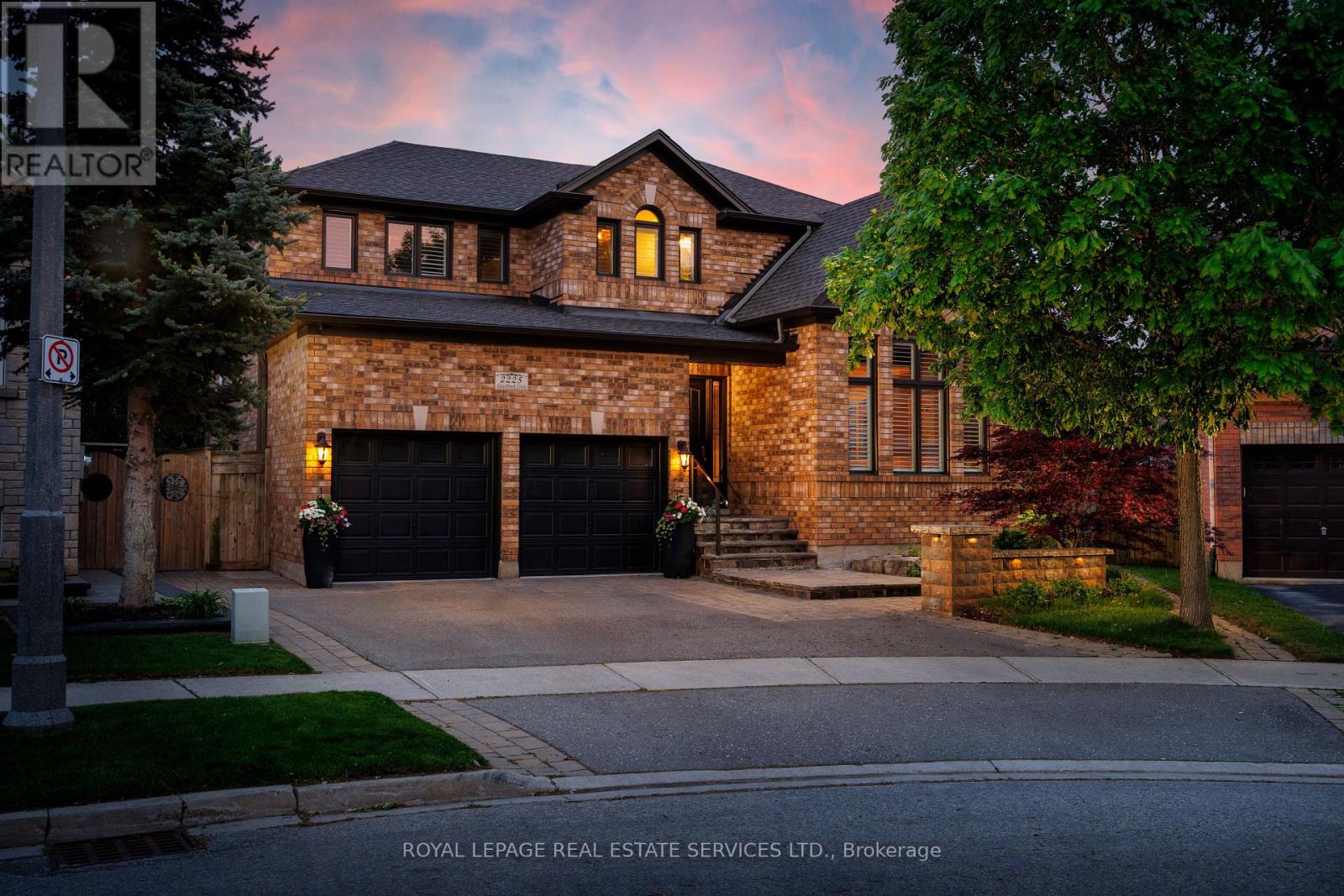 Property at 2225 GLAZEBROOK CIRCLE image 3