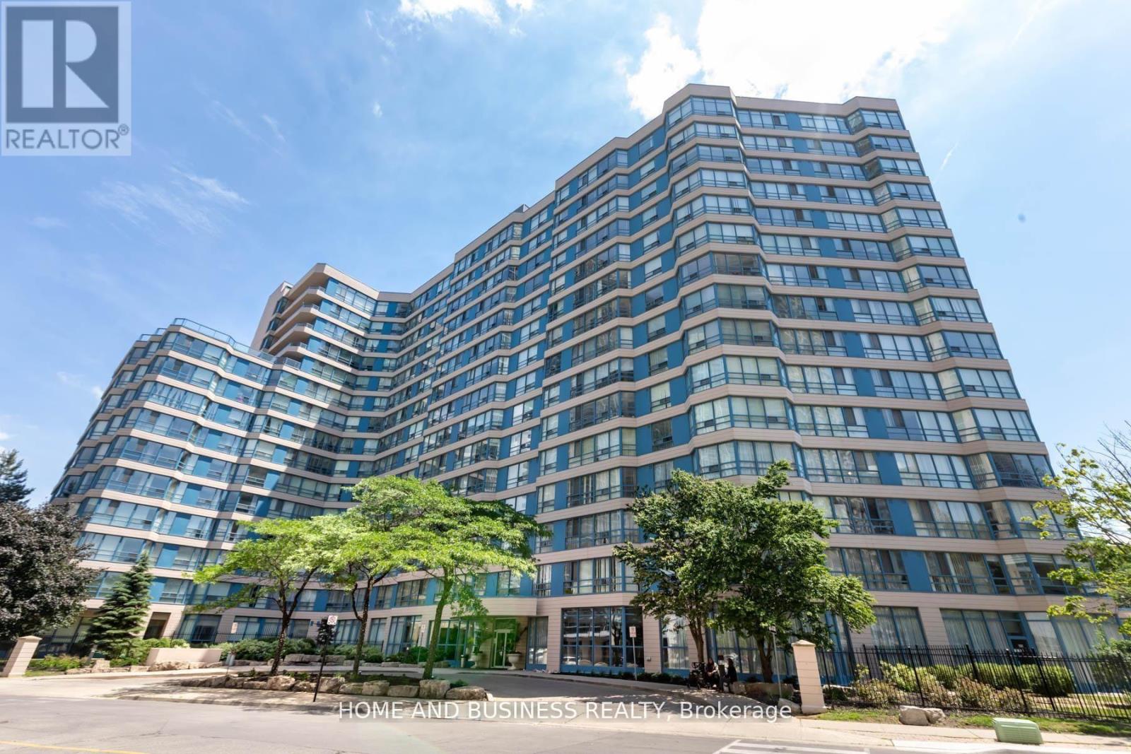 1015 - 250 WEBB DRIVE, Mississauga, Ontario