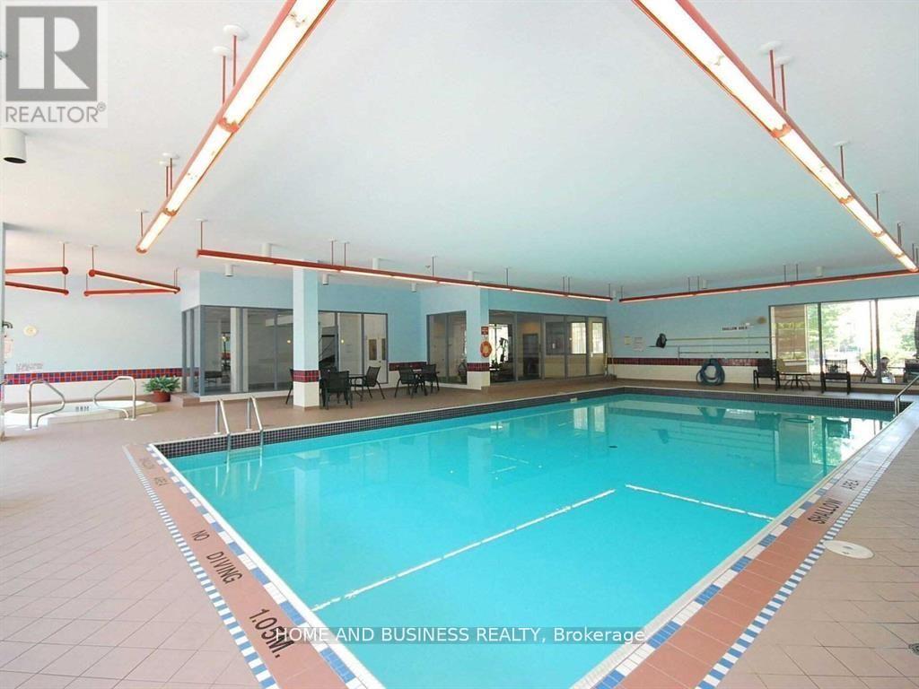 1015 - 250 Webb Drive, Mississauga, Ontario  L5B 3Z4 - Photo 33 - W12250821