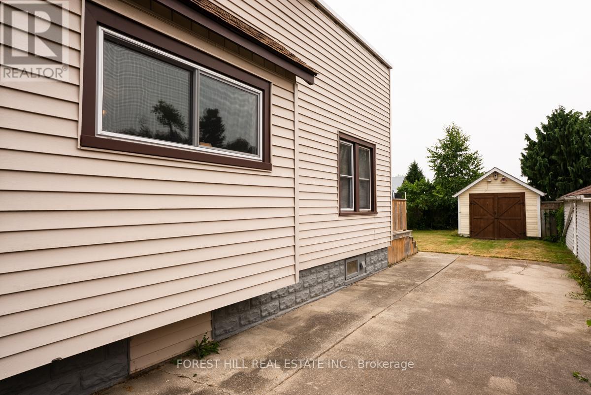 Property at 108 CROSS STREET E image 3