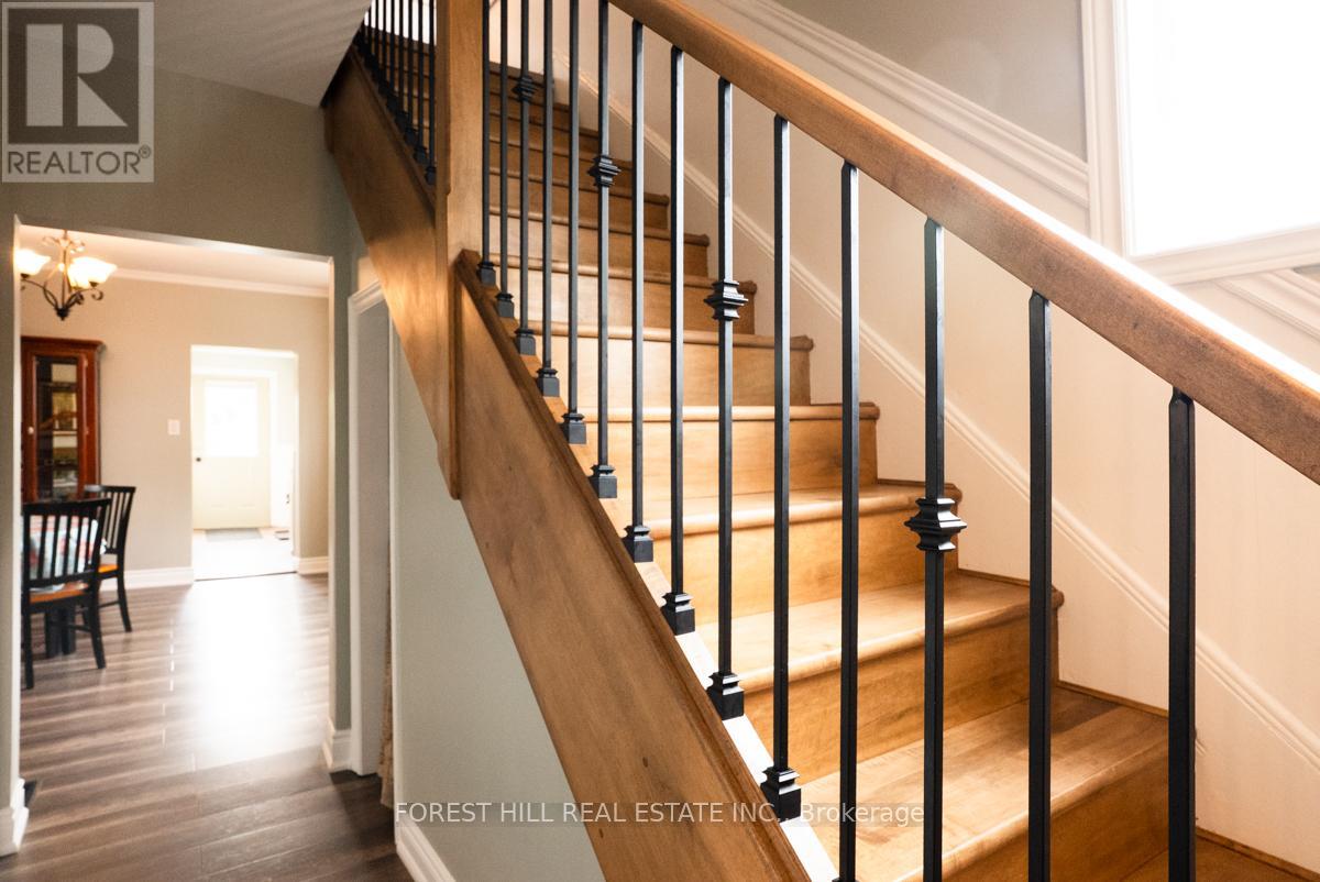 Property at 108 CROSS STREET E image 5