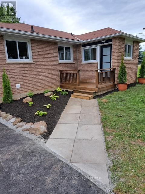 Property at 11 STURGEON CRESCENT image 4