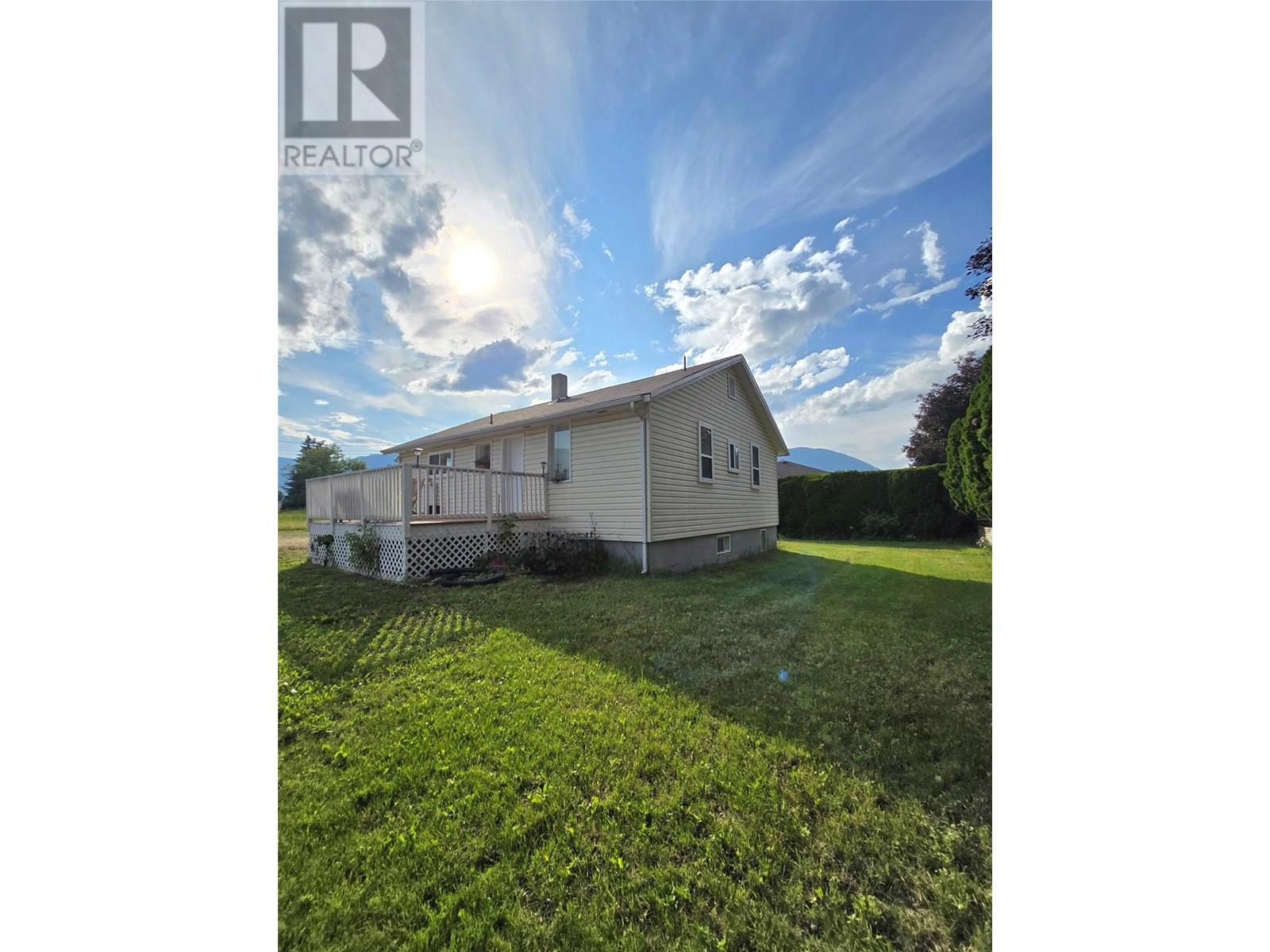 Property at 221 Beatty Avenue NW image 1