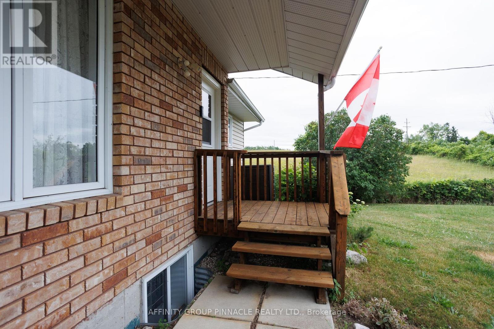 Property at 168 NORTHLINE ROAD image 4
