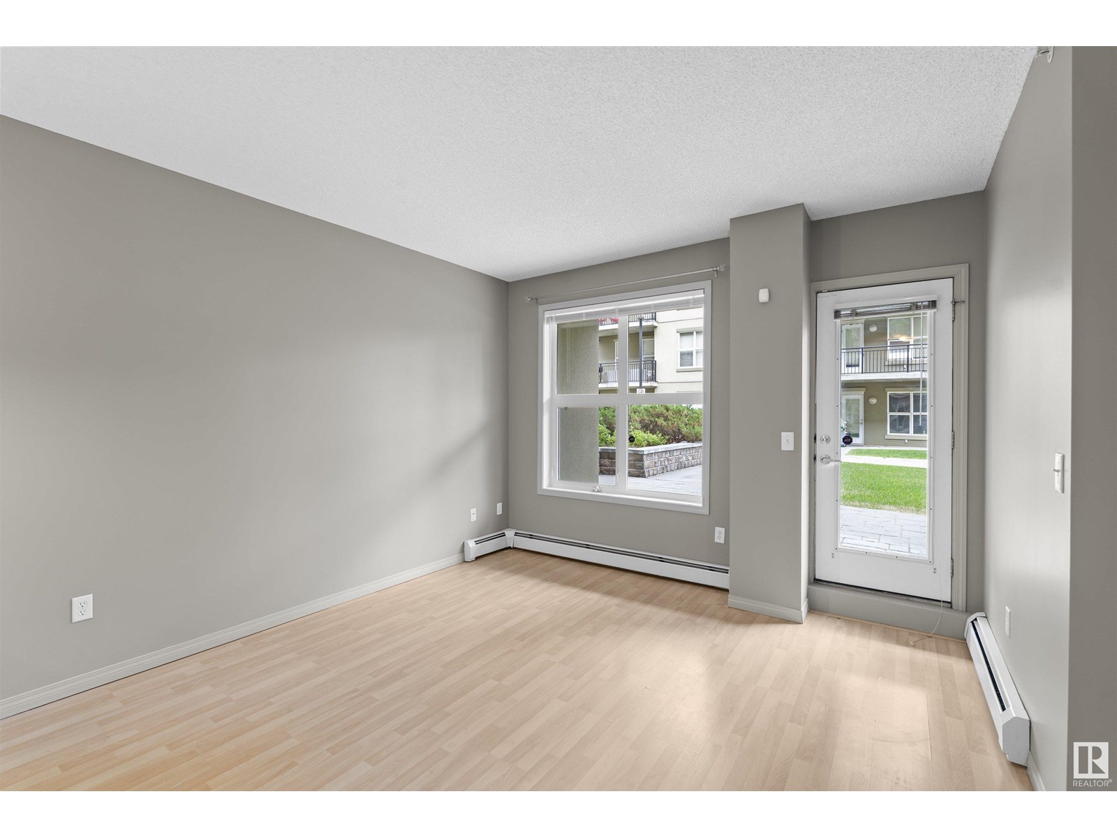 #1-110 4245 139 Av Nw, Edmonton, Alberta  T5L 3E8 - Photo 11 - E4444805