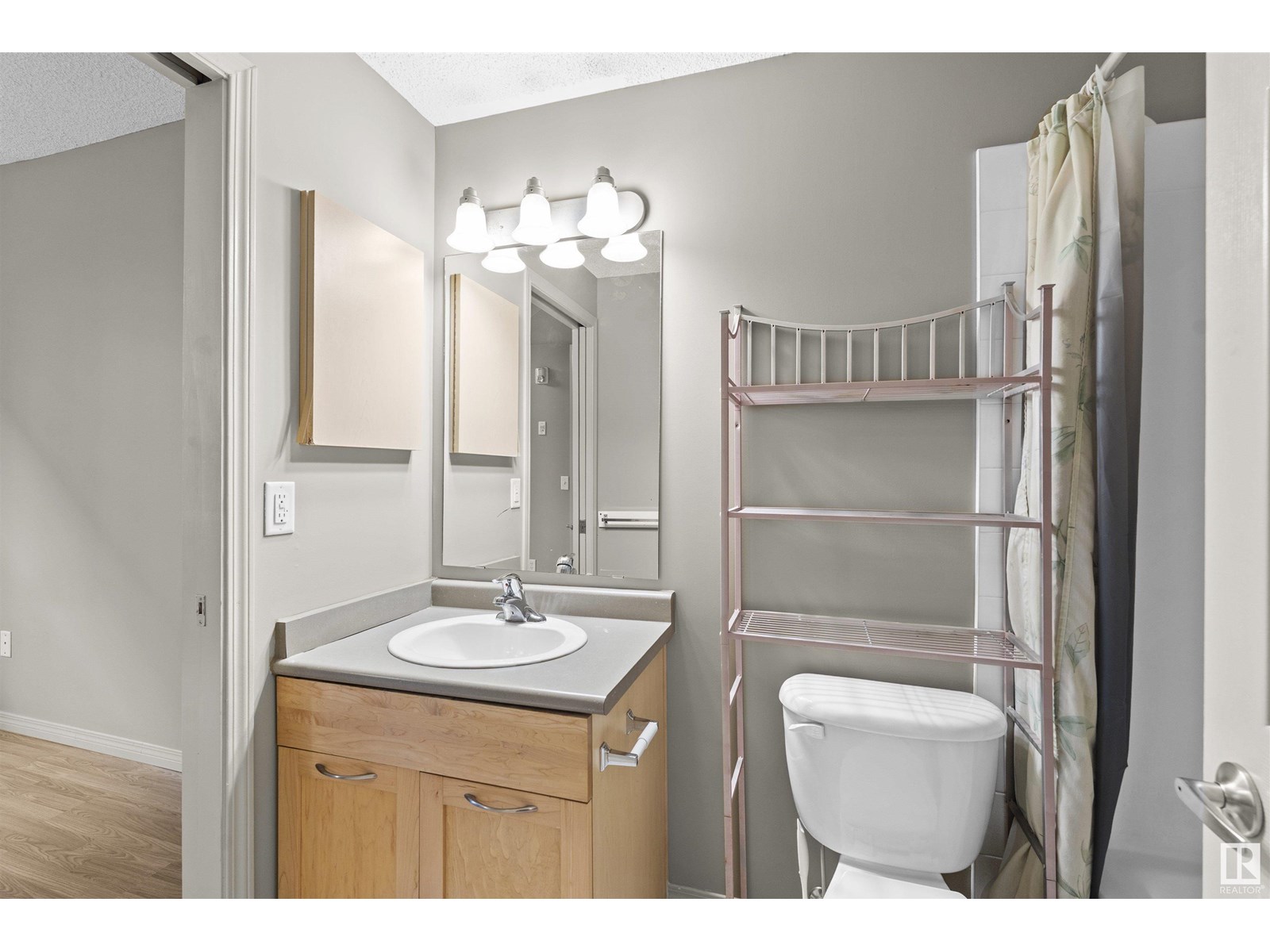 #1-110 4245 139 Av Nw, Edmonton, Alberta  T5L 3E8 - Photo 16 - E4444805