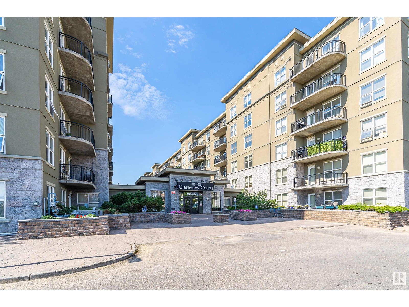 Property at #1-110 4245 139 AV NW image 2