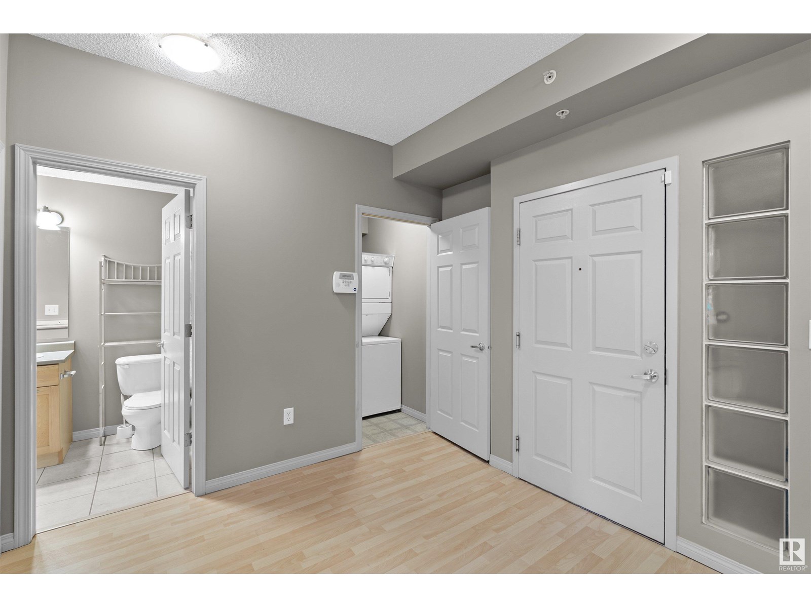 Property at #1-110 4245 139 AV NW image 5