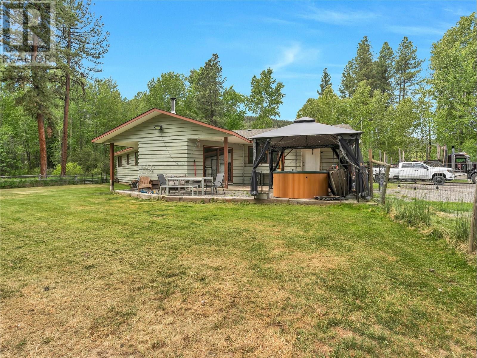 2035 Princeton Summerland Road, Princeton, British Columbia  V0X 1W0 - Photo 7 - 10349291